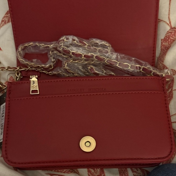 Badgley Mischka Red Embossed Crossbody Bag - Picture 2 of 4